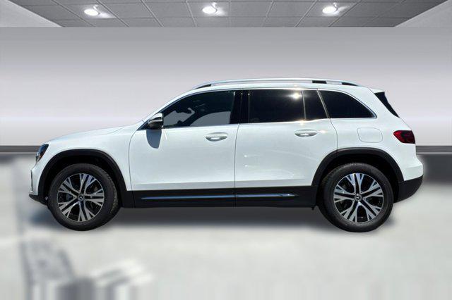 new 2026 Mercedes-Benz GLB 250 car, priced at $48,470