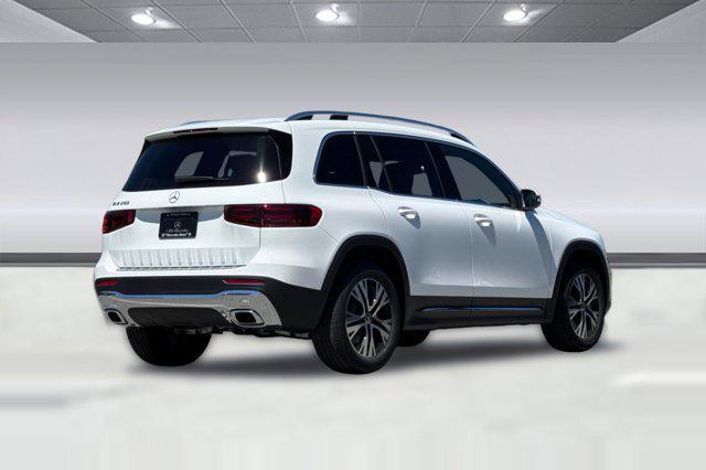 new 2026 Mercedes-Benz GLB 250 car, priced at $48,470