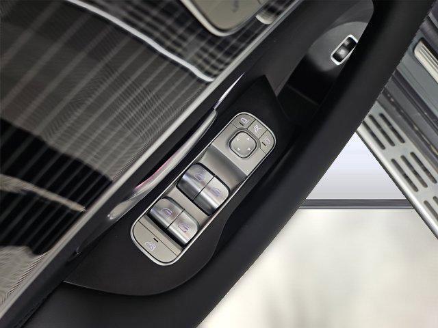 new 2025 Mercedes-Benz GLS 580 car, priced at $126,955