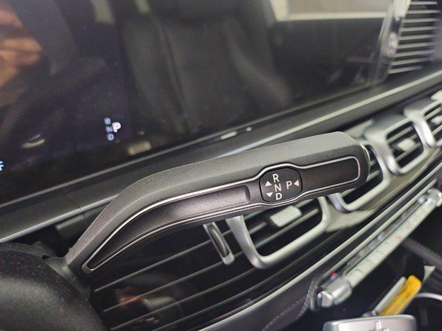 new 2025 Mercedes-Benz GLS 580 car, priced at $126,955