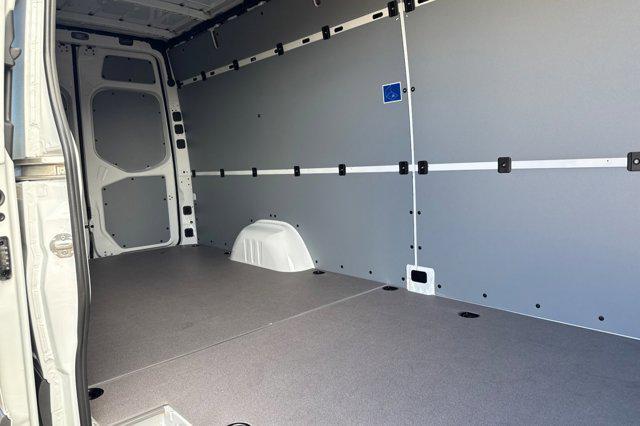 new 2026 Mercedes-Benz Sprinter 2500 car, priced at $70,960
