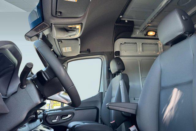 new 2026 Mercedes-Benz Sprinter 2500 car, priced at $78,062