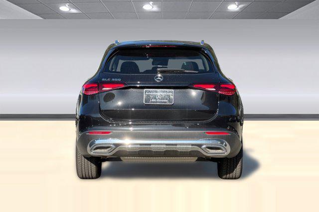 new 2025 Mercedes-Benz GLC 300 car, priced at $55,045