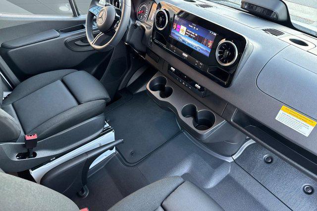 new 2026 Mercedes-Benz Sprinter 2500 car, priced at $62,094