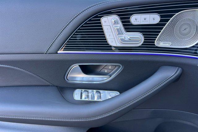 new 2026 Mercedes-Benz GLS 450 car, priced at $110,780