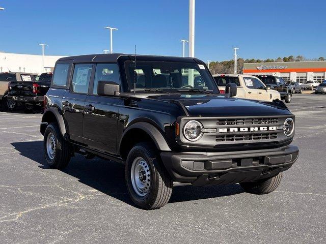 new 2025 Ford Bronco car, priced at $44,520