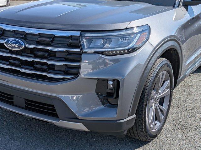 used 2025 Ford Explorer car, priced at $38,500