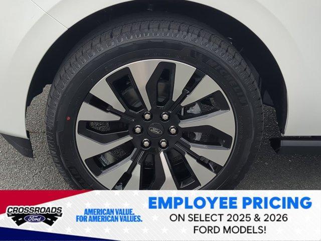new 2026 Ford Expedition car, priced at $77,691