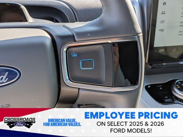 new 2025 Ford Expedition car, priced at $65,408