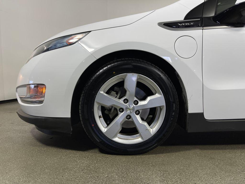 used 2014 Chevrolet Volt car, priced at $9,995