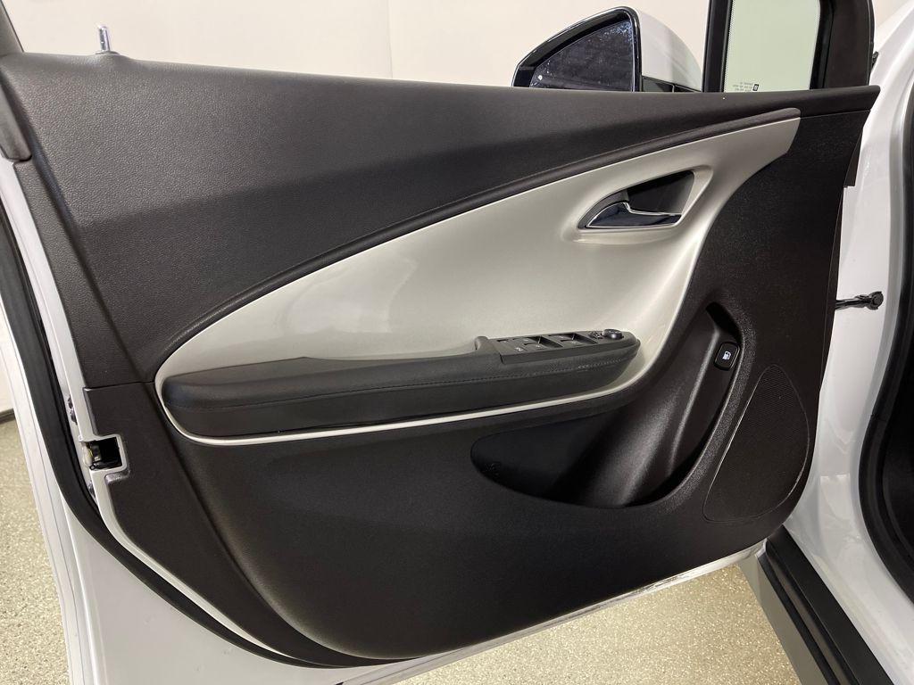 used 2014 Chevrolet Volt car, priced at $9,995