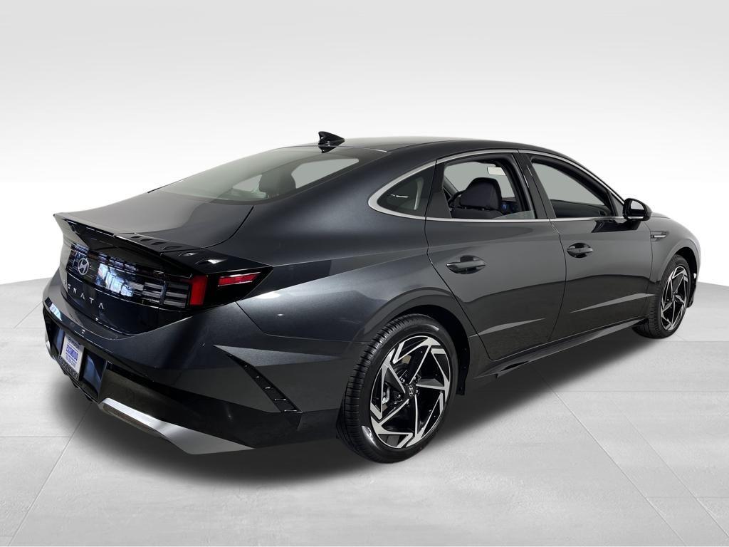 new 2026 Hyundai Sonata car, priced at $29,408