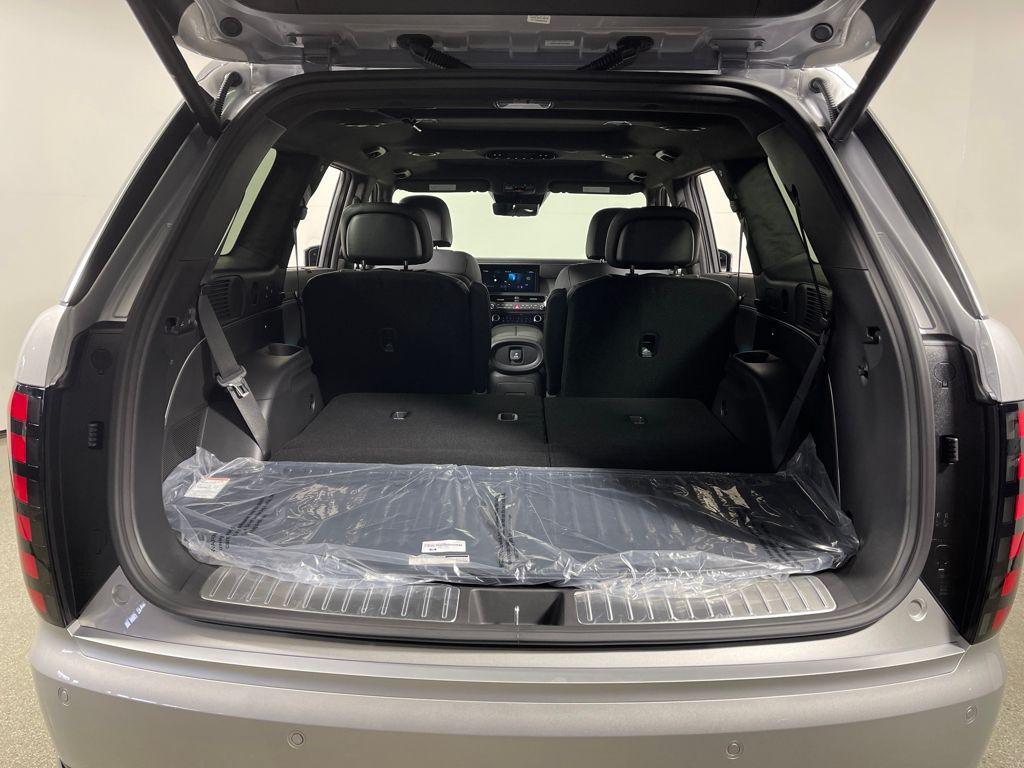 new 2026 Hyundai Palisade Hybrid car, priced at $58,075