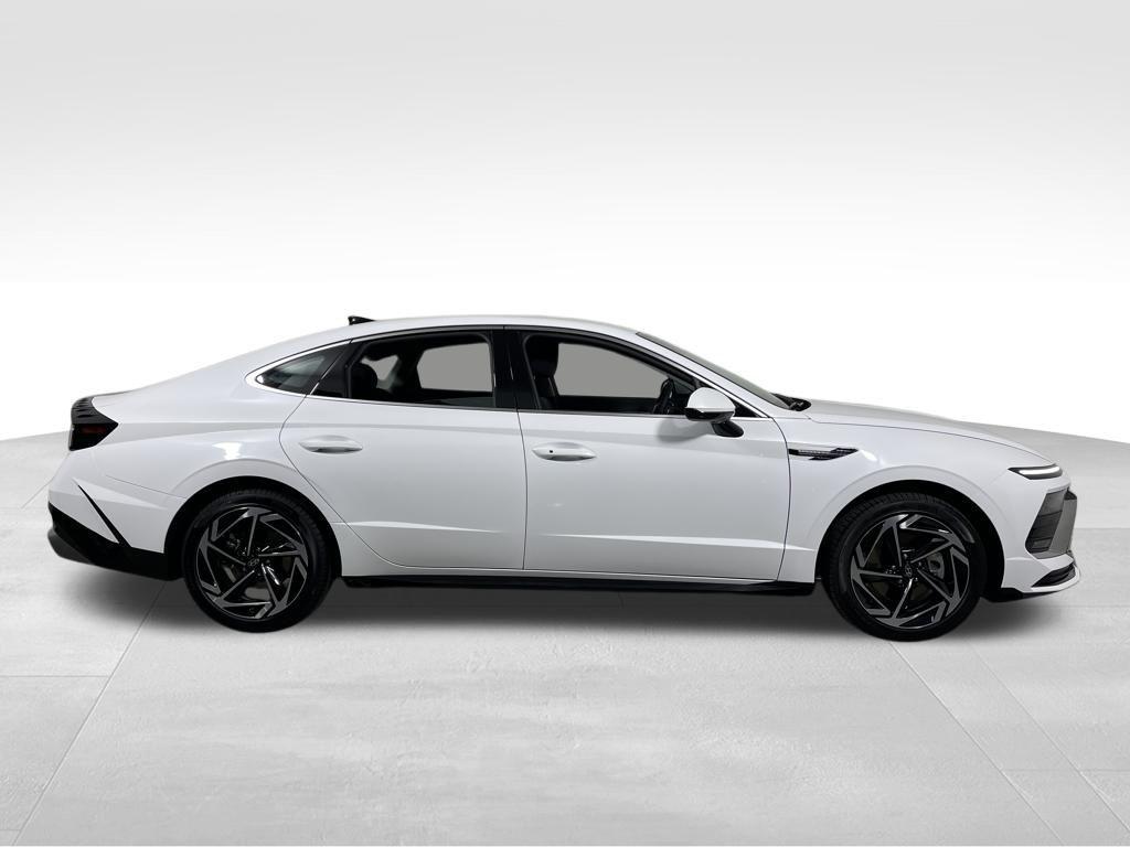 new 2026 Hyundai Sonata car, priced at $27,749