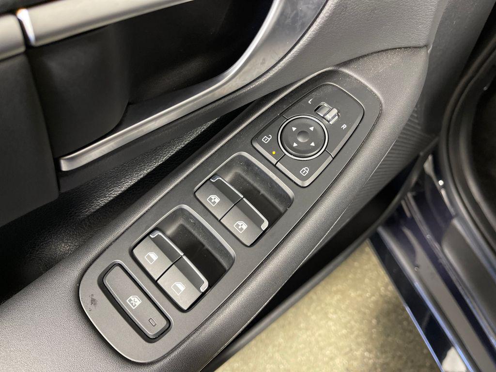 used 2025 Hyundai Sonata Hybrid car, priced at $24,895