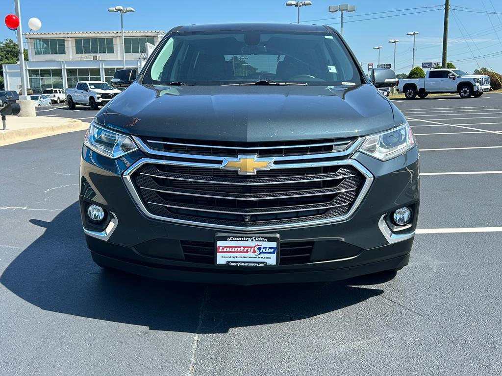 2020 Graphite Metallic Chevrolet Traverse