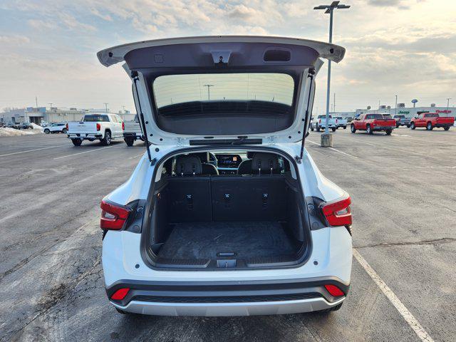 used 2025 Chevrolet Trax car, priced at $21,865