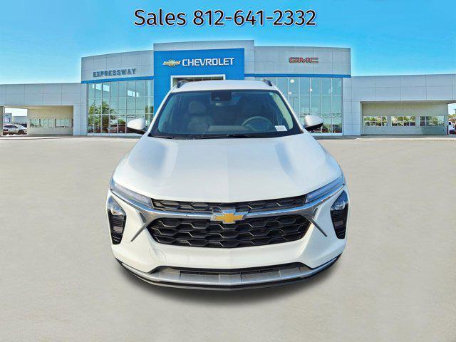 used 2025 Chevrolet Trax car, priced at $20,850