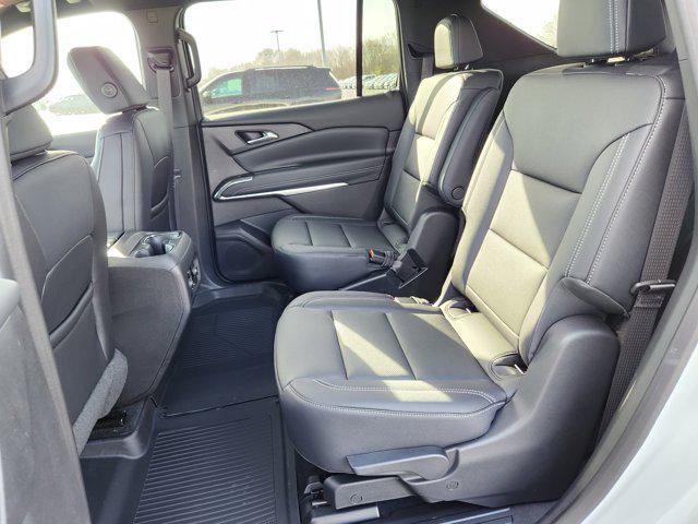 new 2026 Chevrolet Traverse car, priced at $44,636