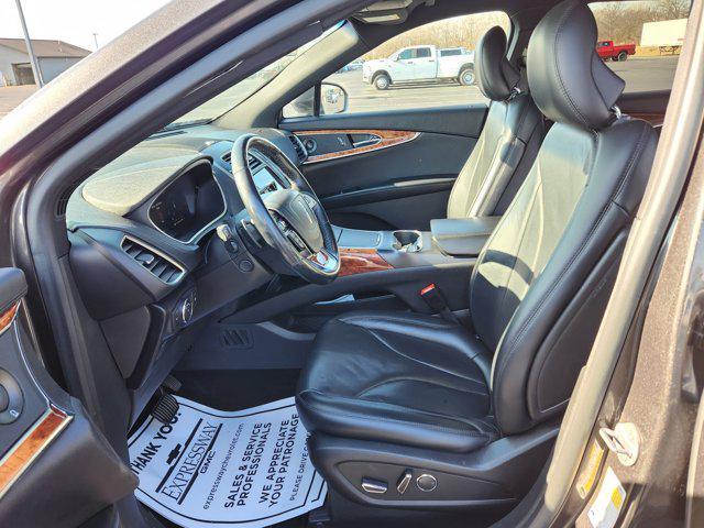 used 2019 Lincoln Nautilus car, priced at $21,956