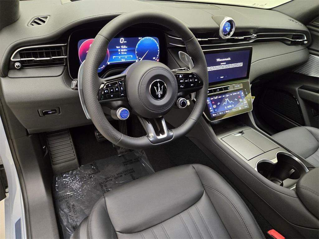 used 2024 Maserati Grecale car, priced at $59,977