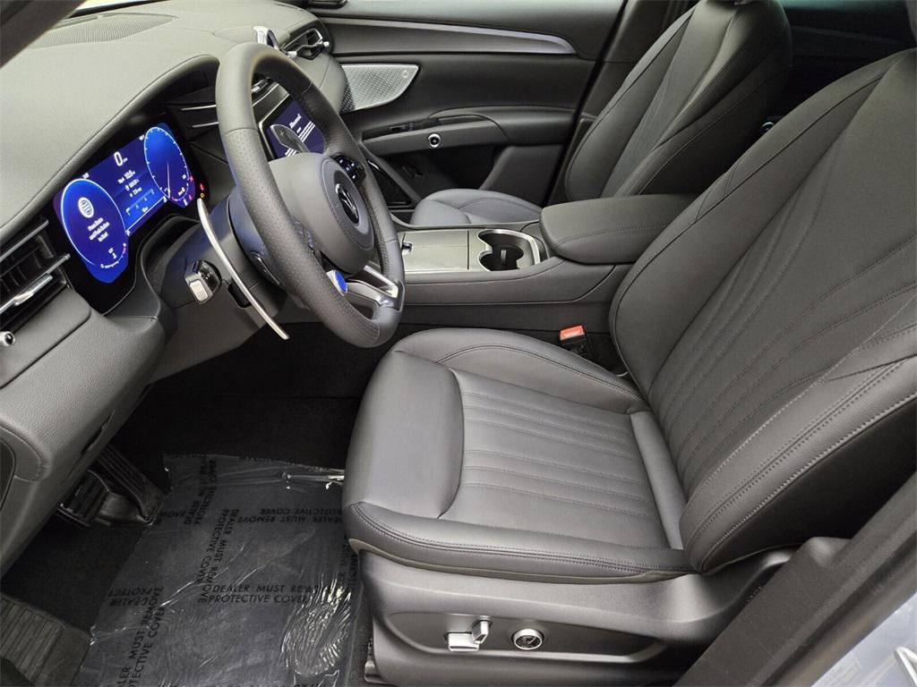 used 2024 Maserati Grecale car, priced at $59,977