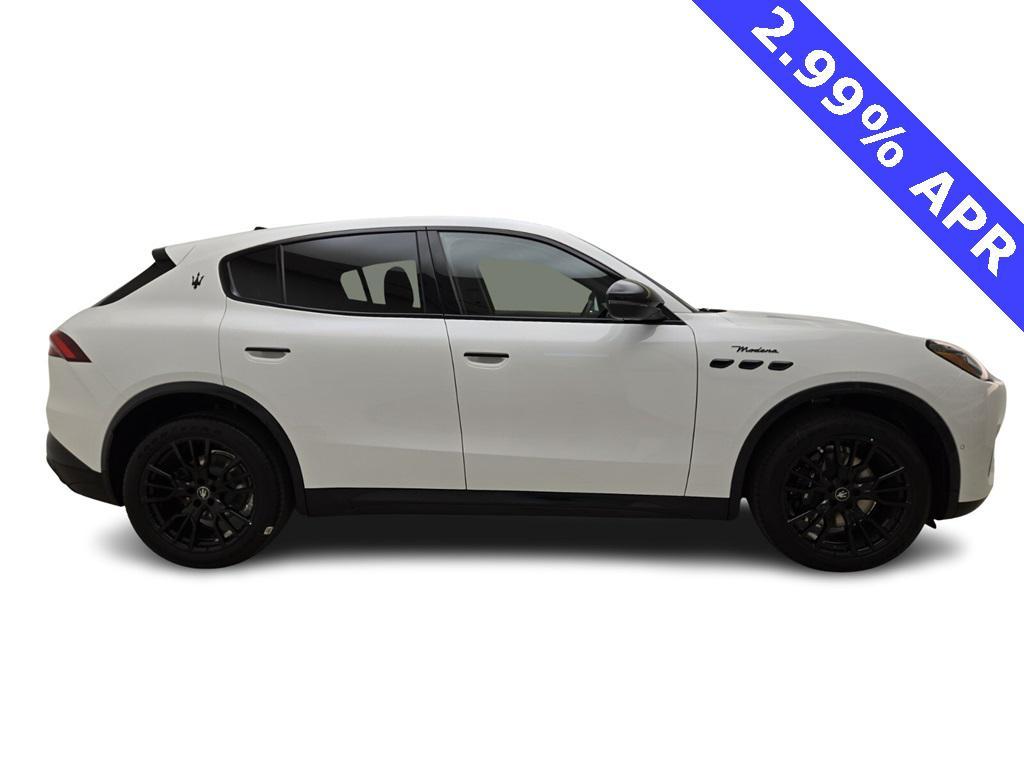 new 2025 Maserati Grecale car, priced at $81,600