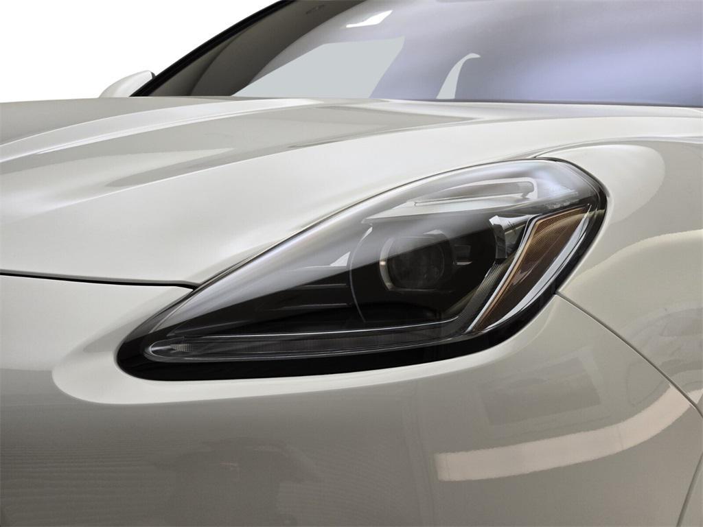 used 2024 Maserati Grecale car, priced at $59,449