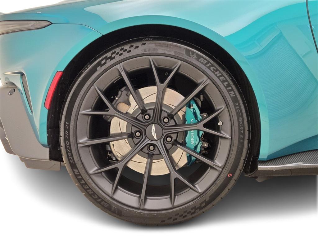 new 2025 Aston Martin Vantage car, priced at $270,100