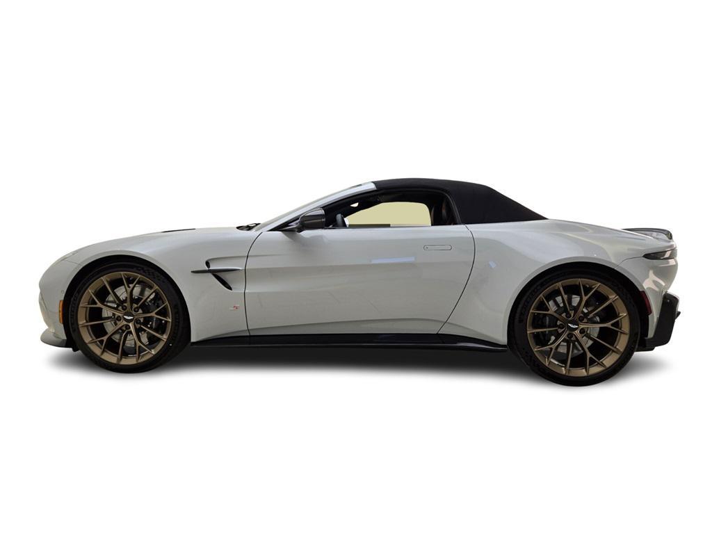 new 2026 Aston Martin Vantage car, priced at $260,500