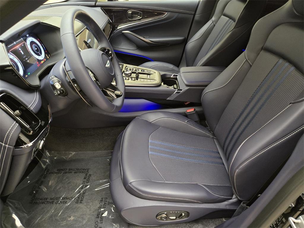 used 2025 Aston Martin DBX car, priced at $269,845