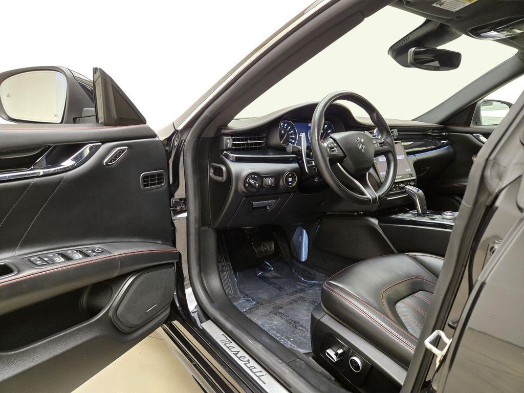 used 2022 Maserati Quattroporte car, priced at $49,990
