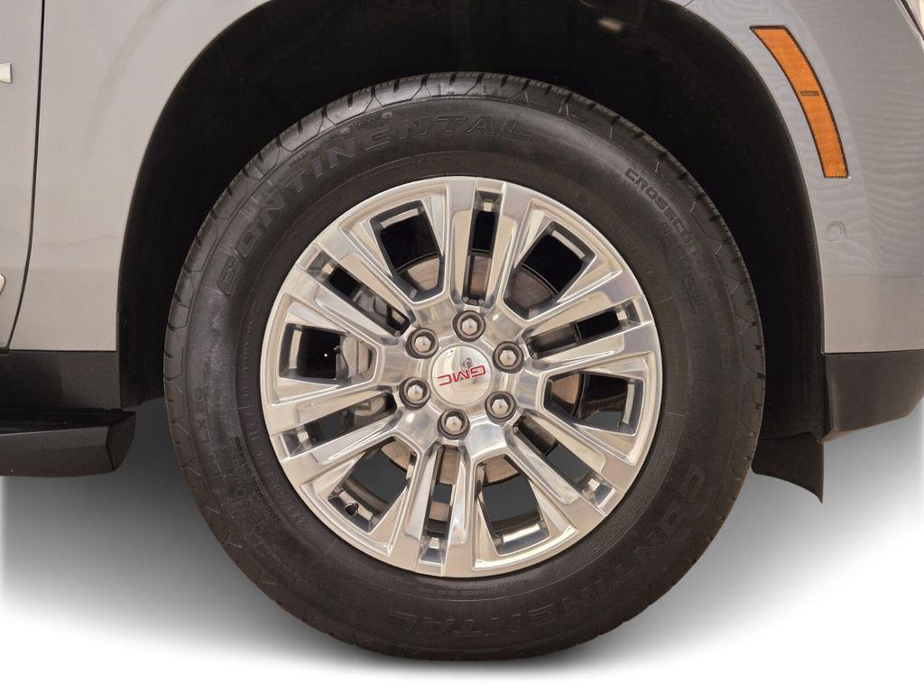 used 2025 GMC Yukon XL car, priced at $69,990