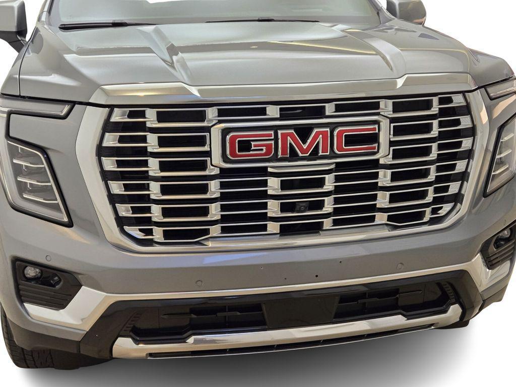 used 2025 GMC Yukon XL car, priced at $69,990