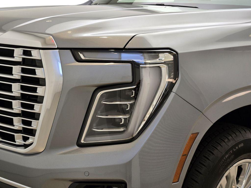 used 2025 GMC Yukon XL car, priced at $69,990