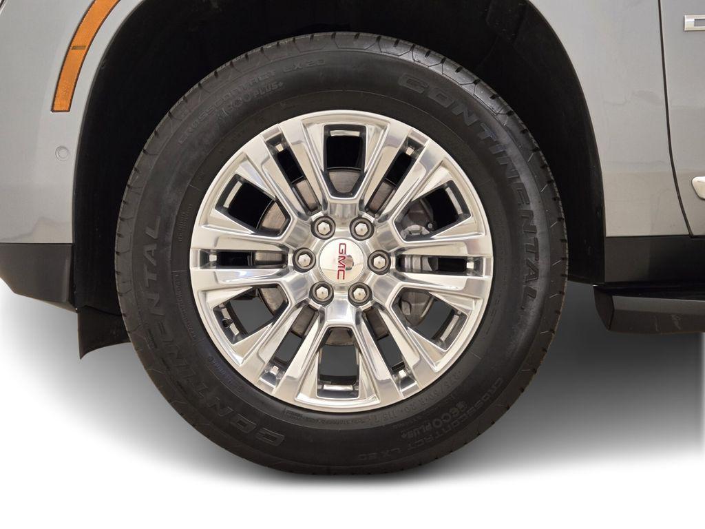 used 2025 GMC Yukon XL car, priced at $69,990