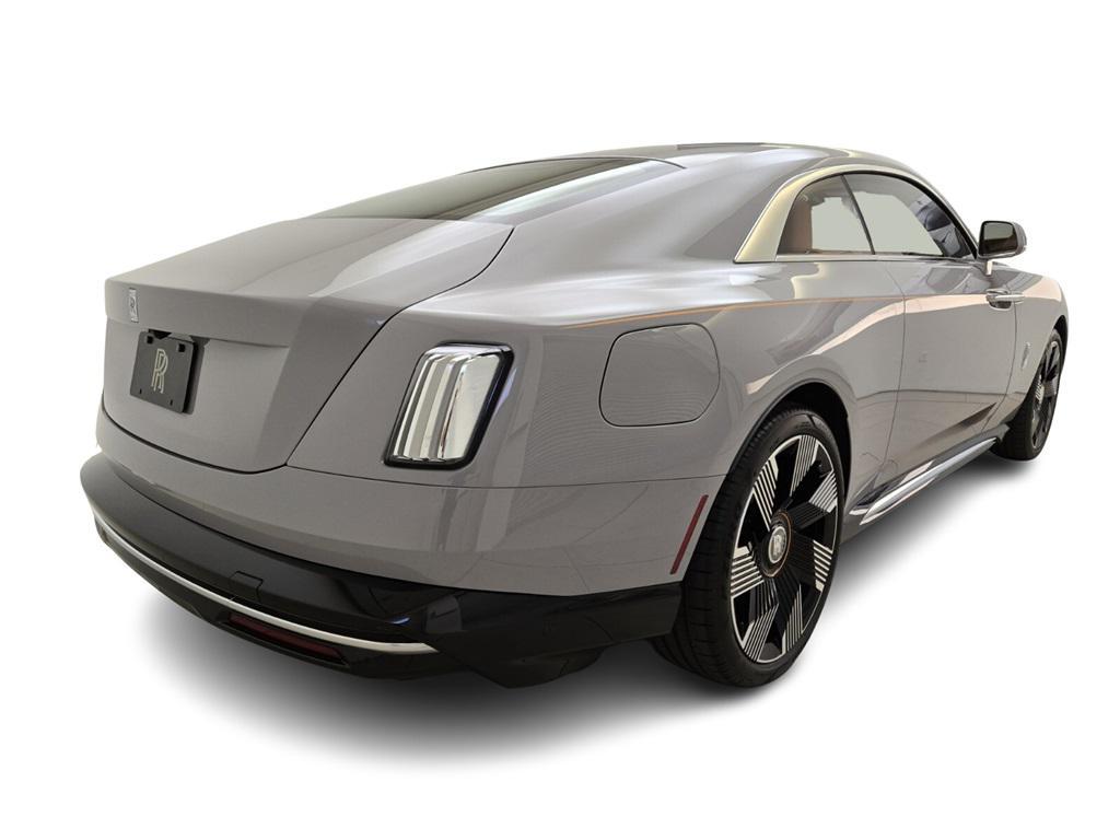 new 2025 Rolls-Royce Spectre car, priced at $524,375