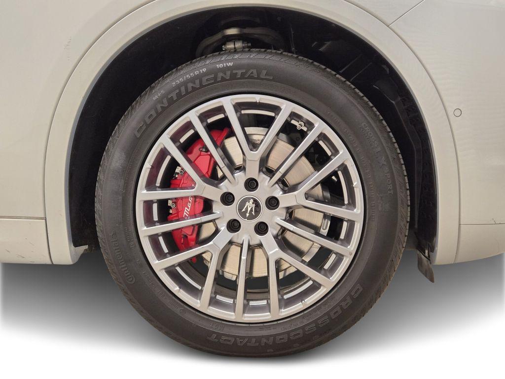 used 2023 Maserati Grecale car, priced at $37,490