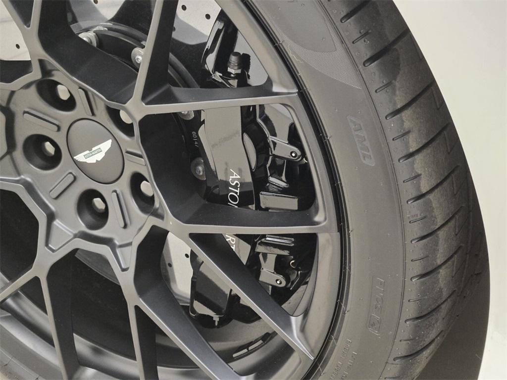 new 2025 Aston Martin Vanquish car, priced at $554,600