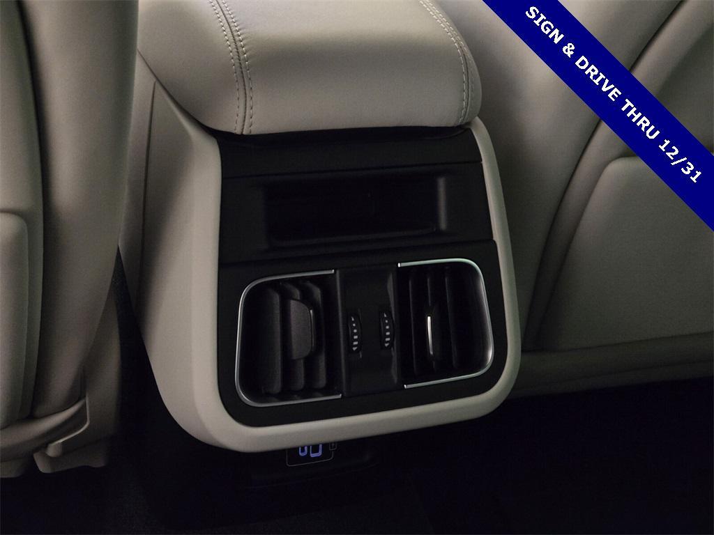 used 2024 Maserati Grecale car, priced at $58,900