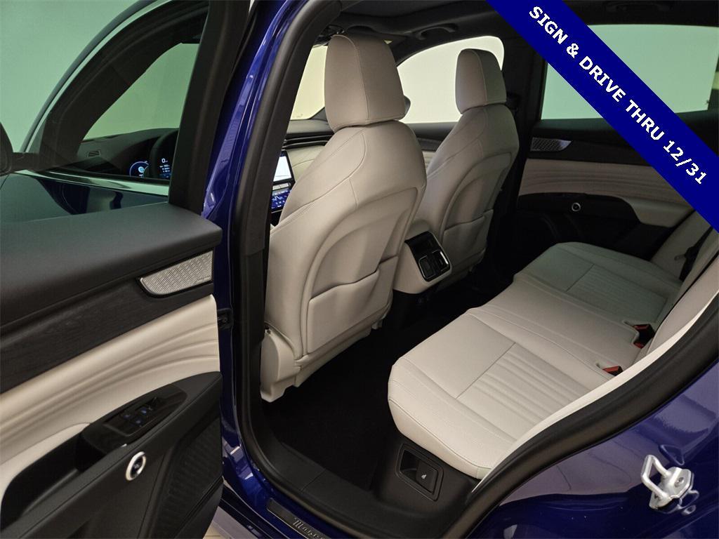used 2024 Maserati Grecale car, priced at $58,900