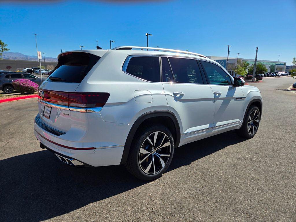 new 2026 Volkswagen Atlas car, priced at $53,596