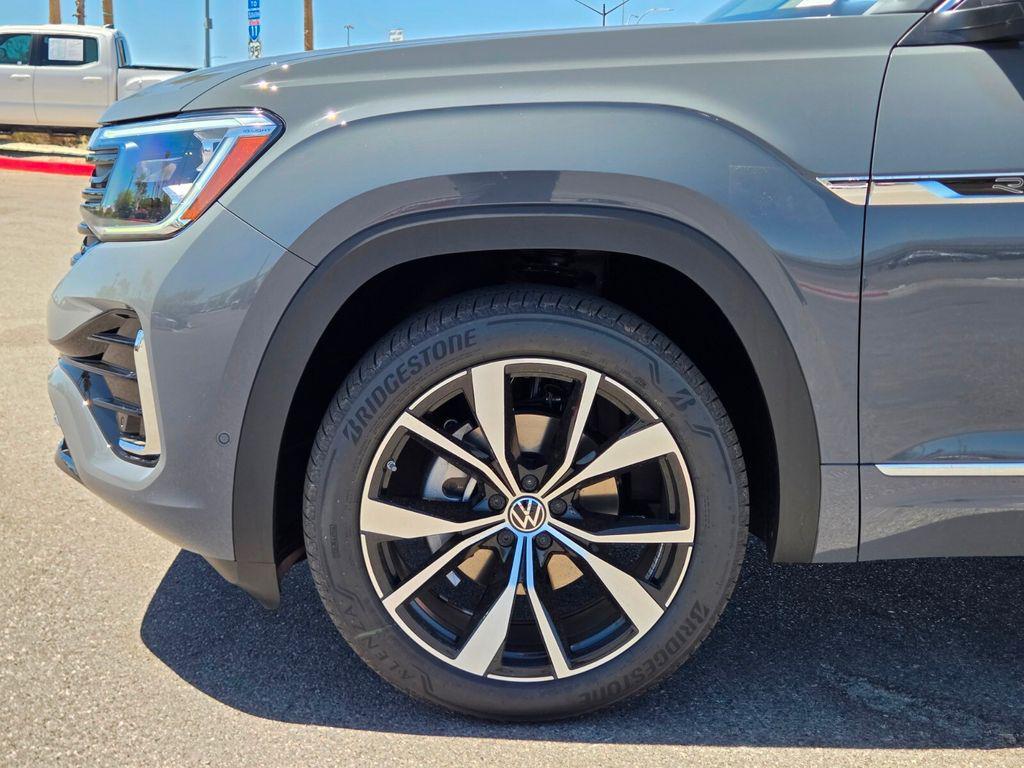 new 2026 Volkswagen Atlas car, priced at $52,231