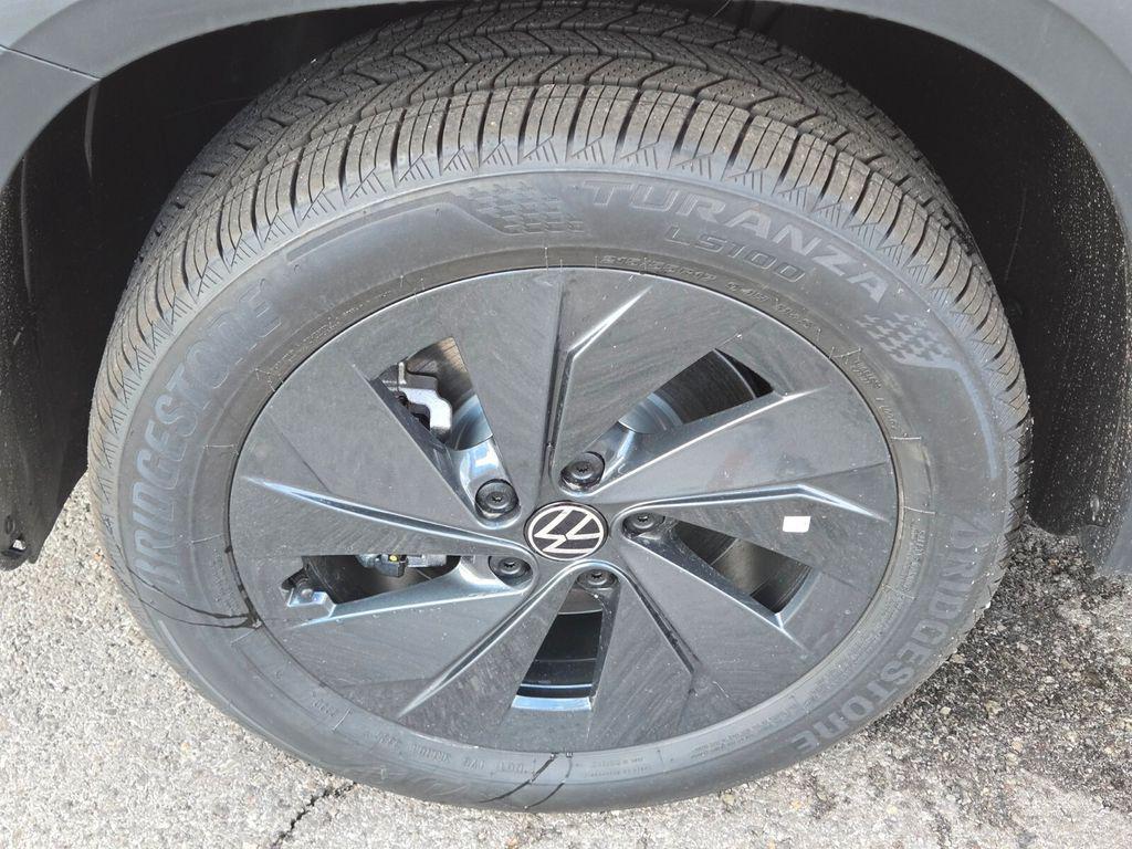 new 2026 Volkswagen Taos car, priced at $26,076