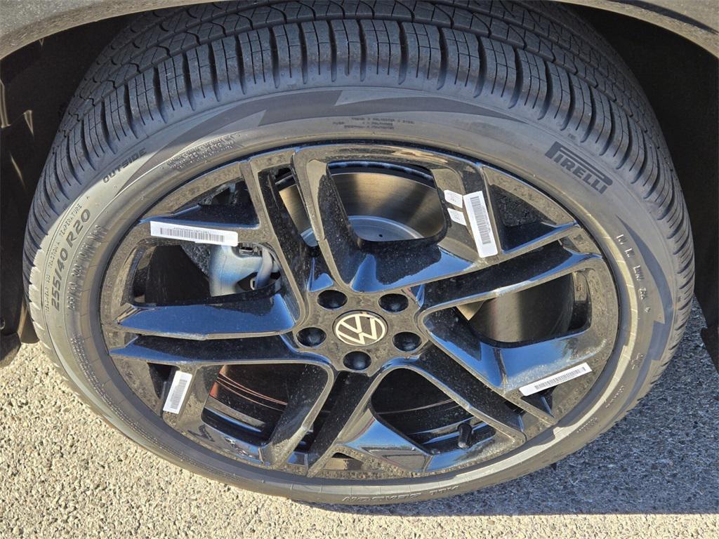 new 2026 Volkswagen Tiguan car, priced at $35,945