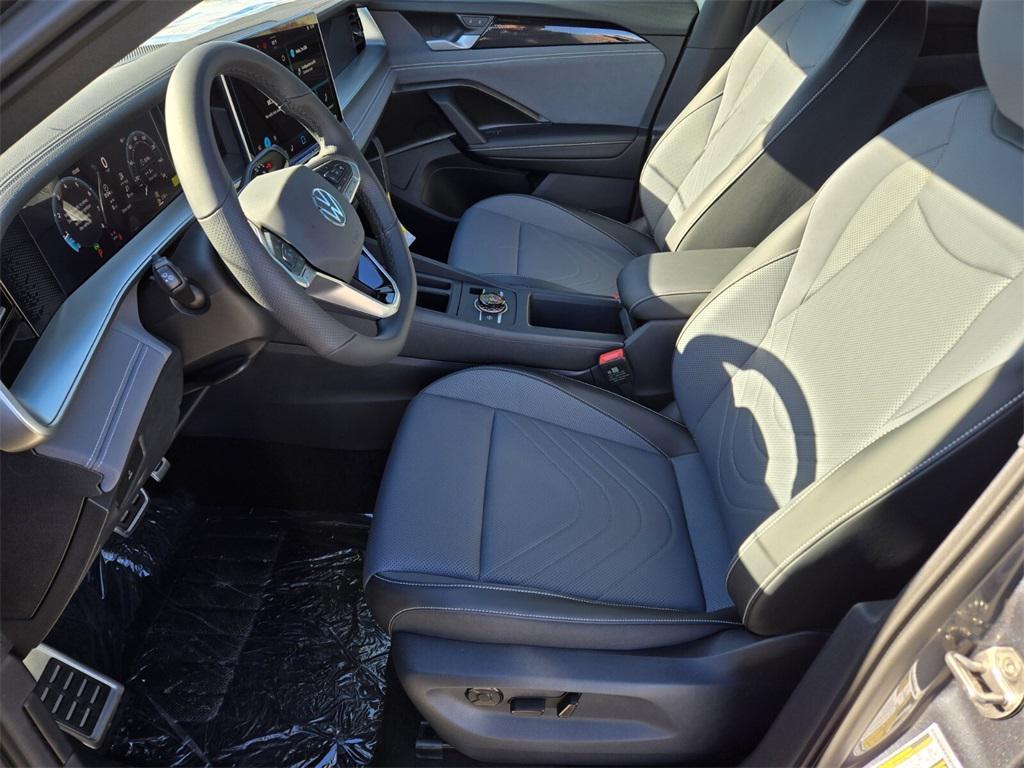 new 2026 Volkswagen Tiguan car, priced at $35,945