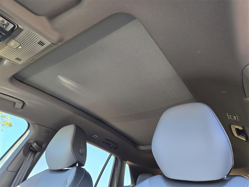 new 2026 Volkswagen Tiguan car, priced at $35,945