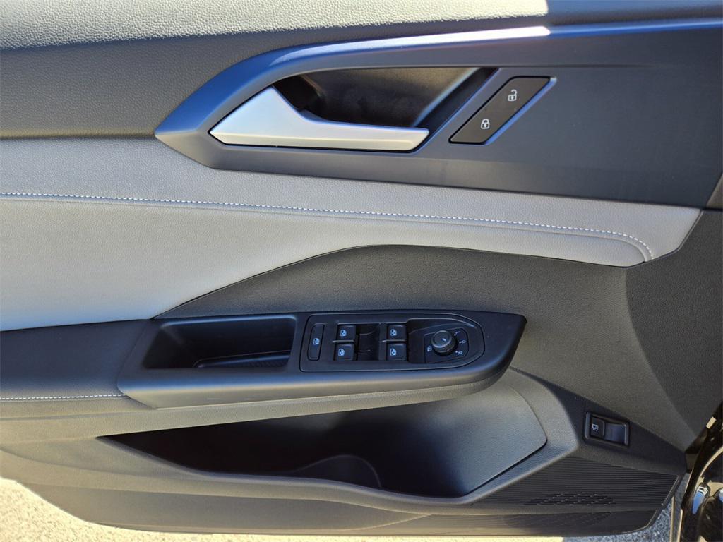 new 2024 Volkswagen Taos car, priced at $28,287