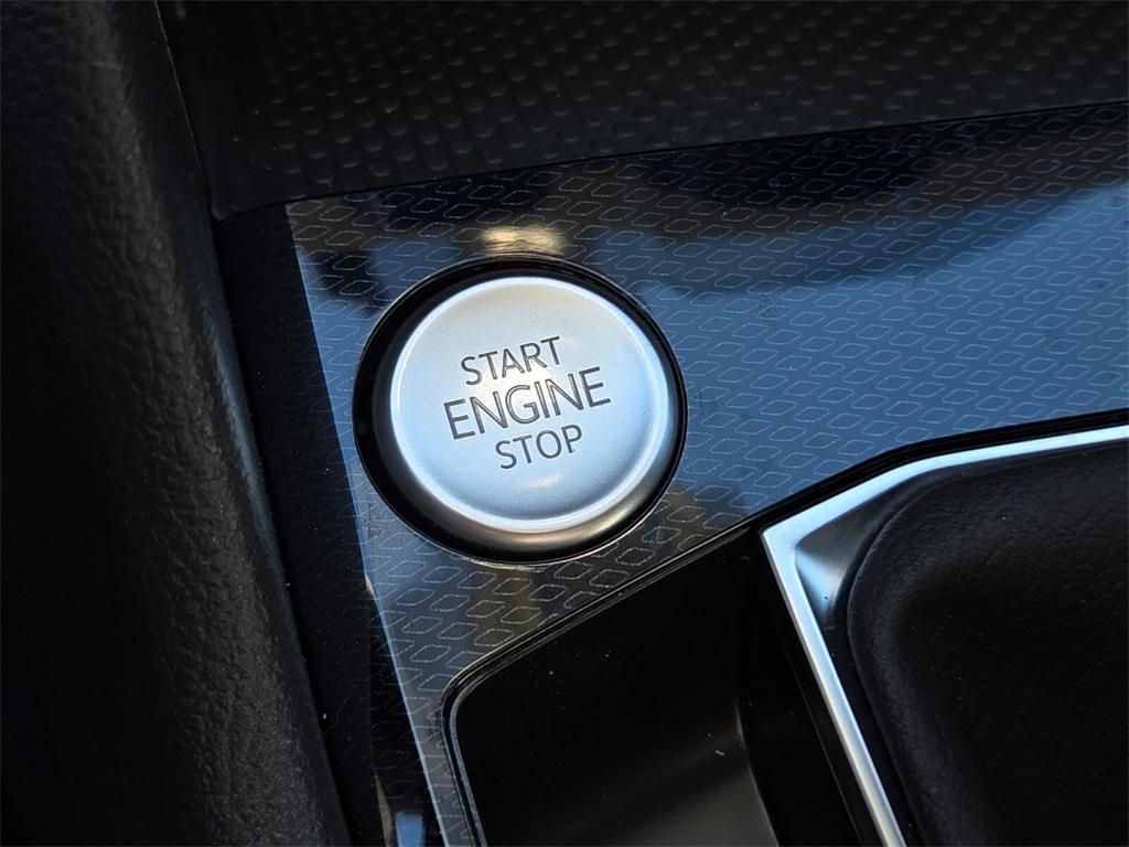 new 2026 Volkswagen Taos car, priced at $26,076