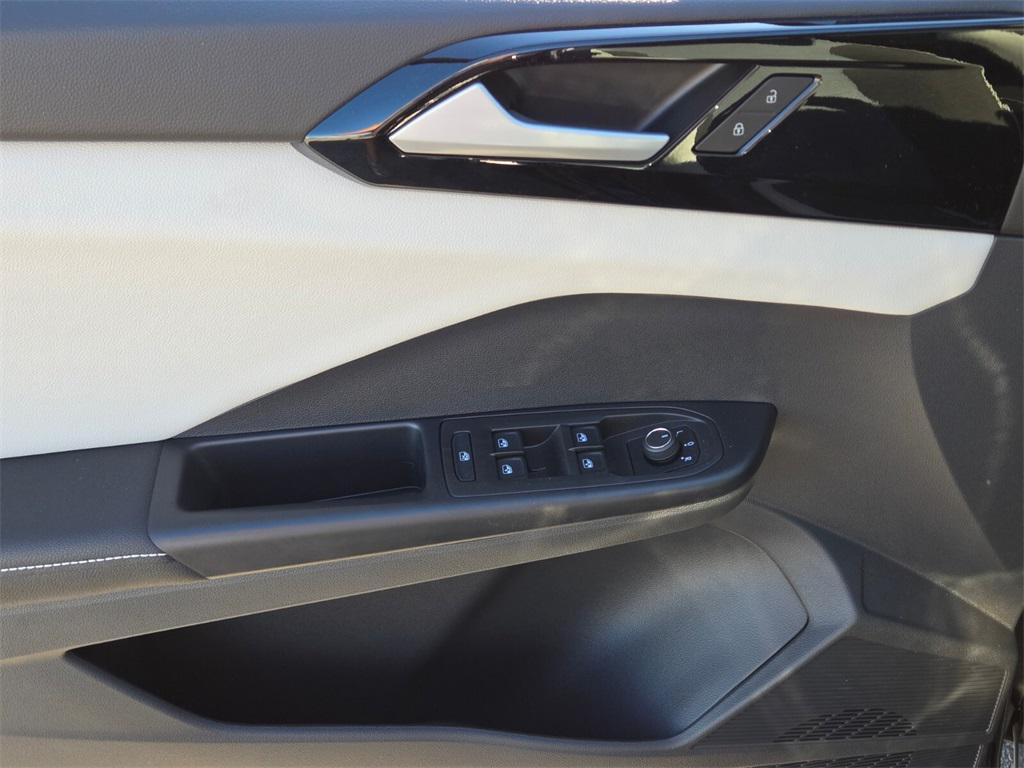 new 2026 Volkswagen Taos car, priced at $26,076